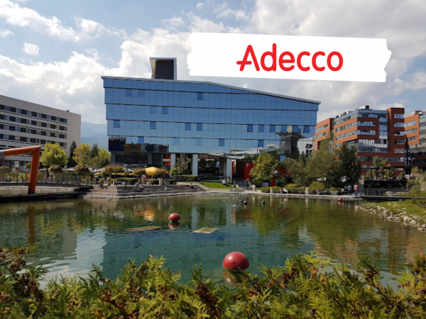 Telefonkabinen für Adecco Bulgarien