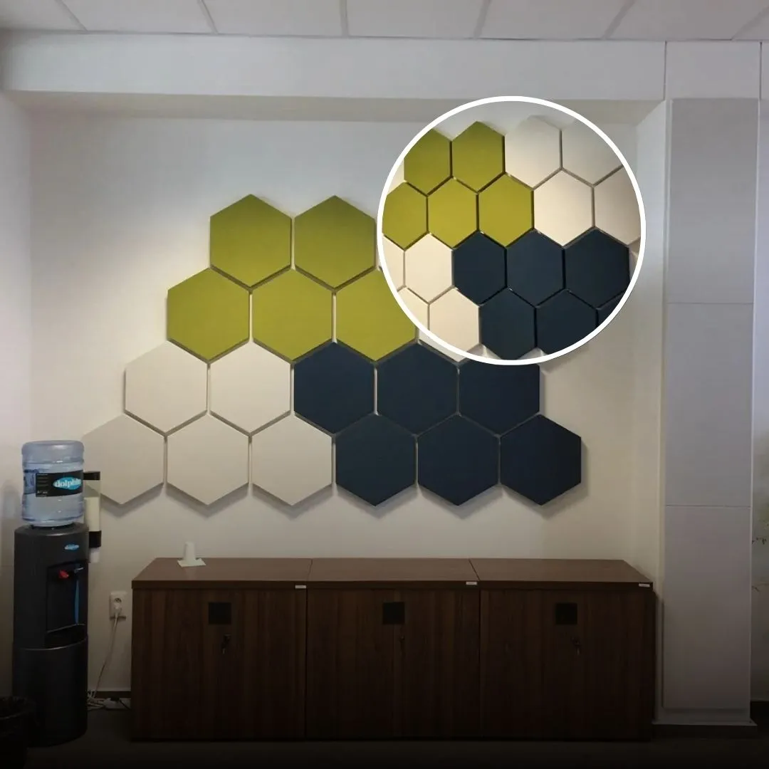 Akustisches Wanddesign für den Lyreco-Konferenzraum in Pezinok