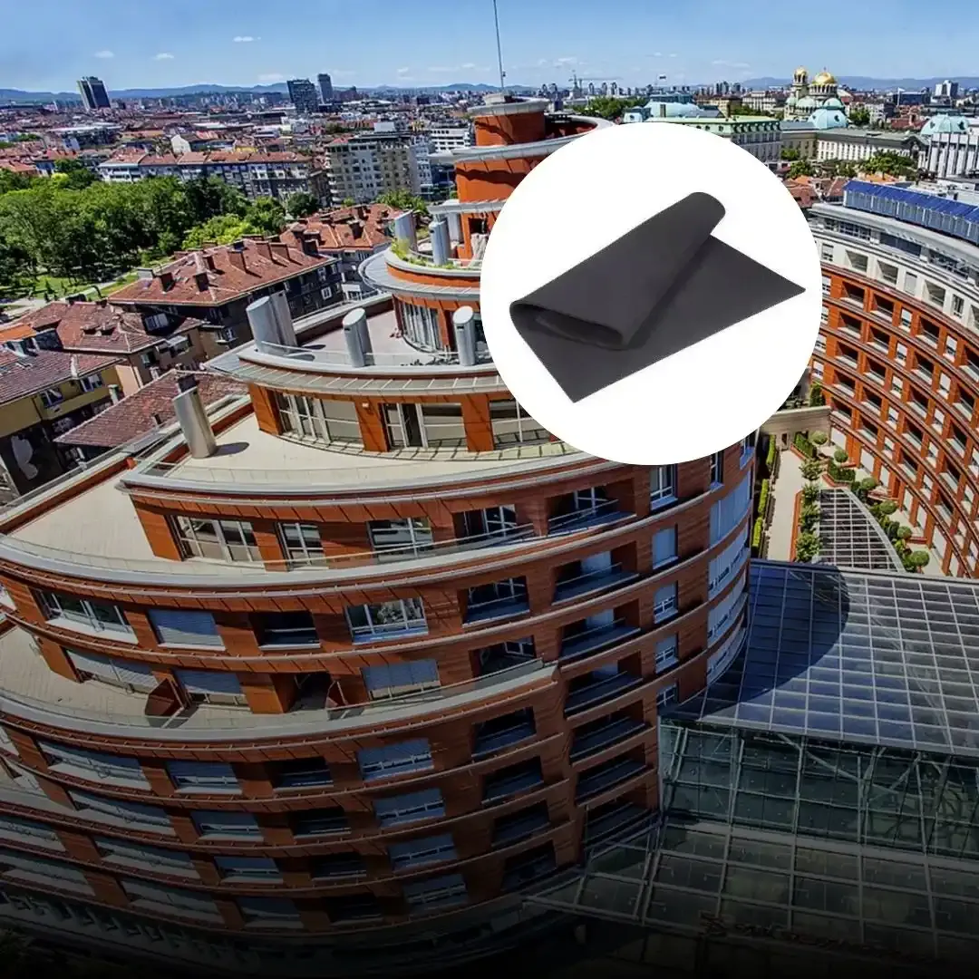 Akustische Behandlung am San Stefano Plaza
